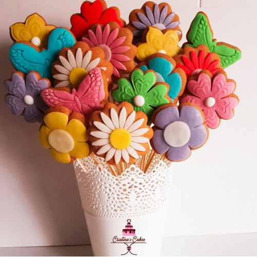Buchet 15 de flori din turta dulce 